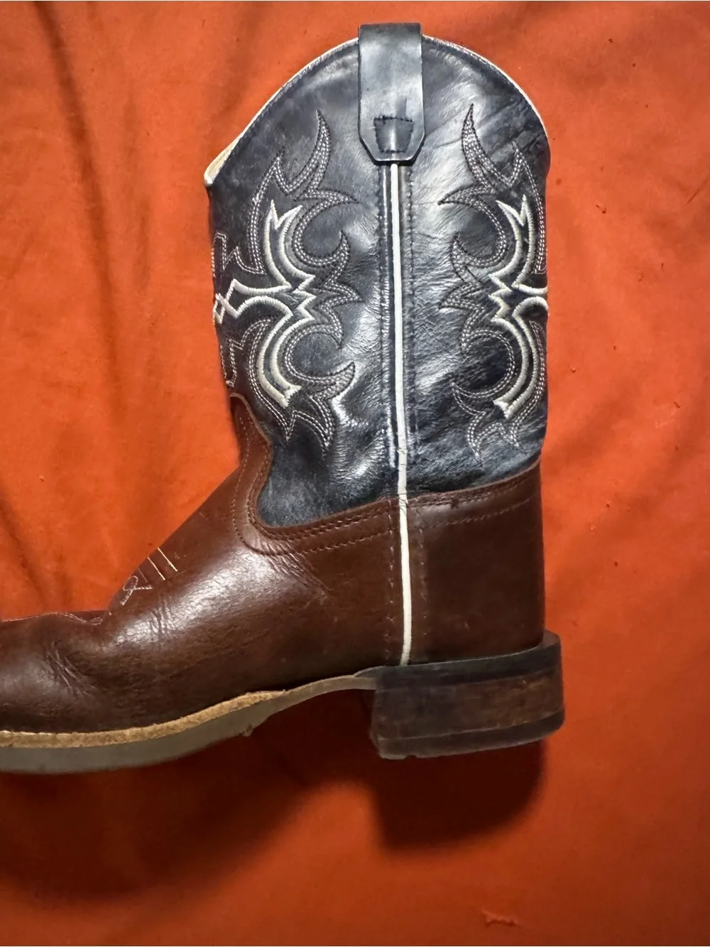 Boys 13.5 Old West Cowboy Boots